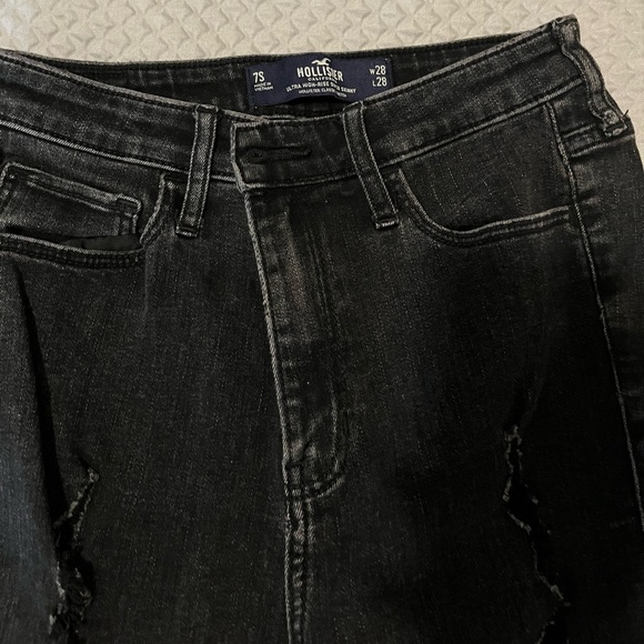 Ultra High-Raise Super Skinny Black Ripped Jeans - Picture 3 of 5